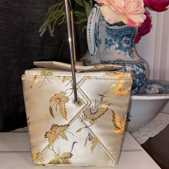 Valerie Stevens Handbags - chinese take out purse with butterflies